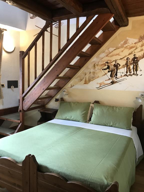 Oulx Chalet Chez Nous מראה חיצוני תמונה