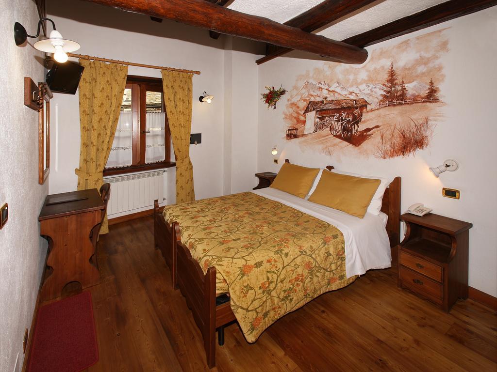 Oulx Chalet Chez Nous מראה חיצוני תמונה